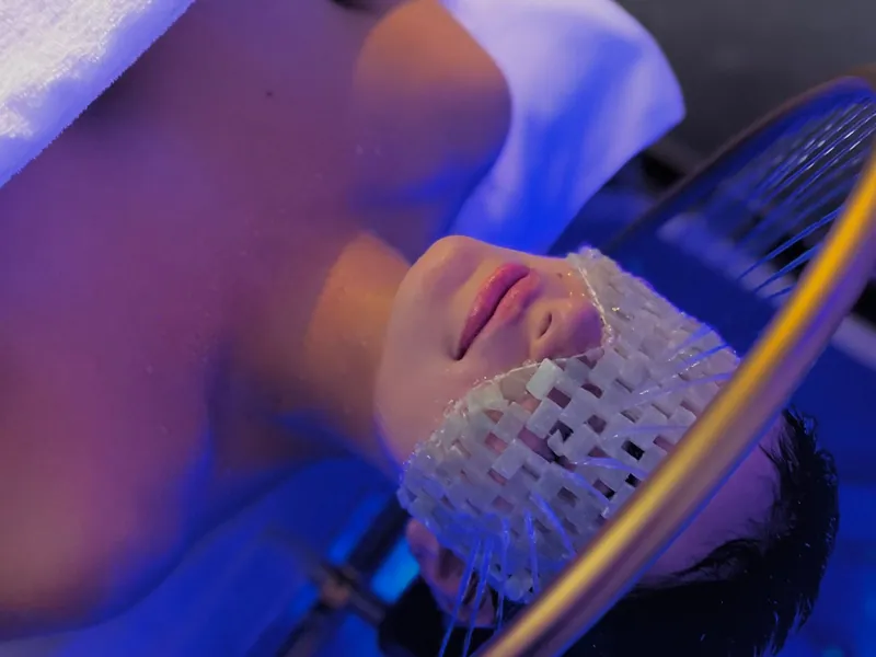 Day Spa Head